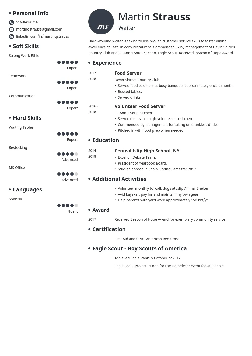 /img/43255-teen-resume-building.webp